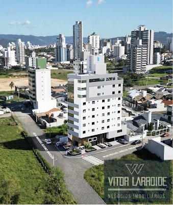 Apartamento à venda  no Vila Moema - Tubarão, SC. Imóveis