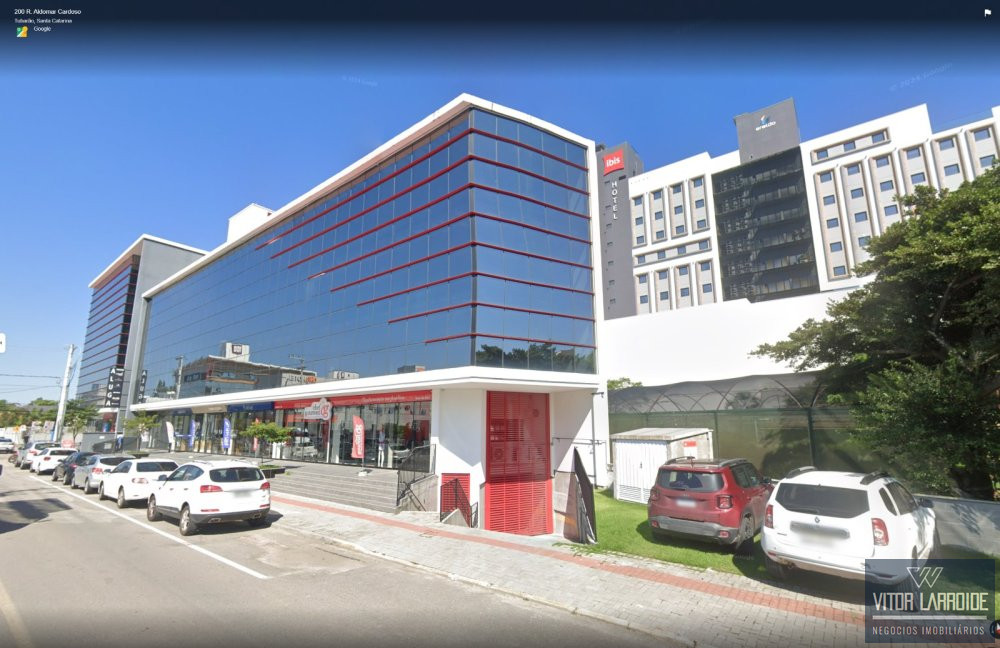 Sala comercial para alugar  no Aeroporto - Tubarão, SC. Imóveis